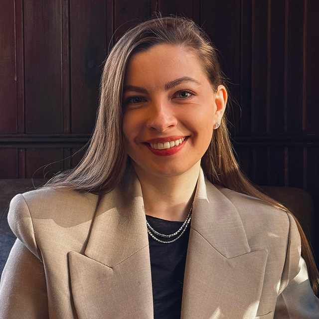 speaker photo